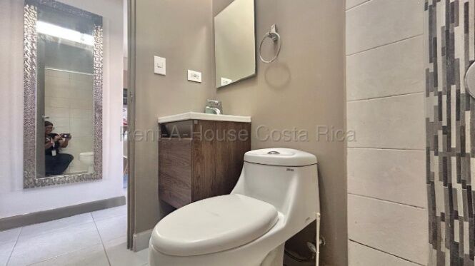 Venta de Casa en San Antonio de Alajuela. RAH 26-1750 en San Antonio, Alajuela — $129,000