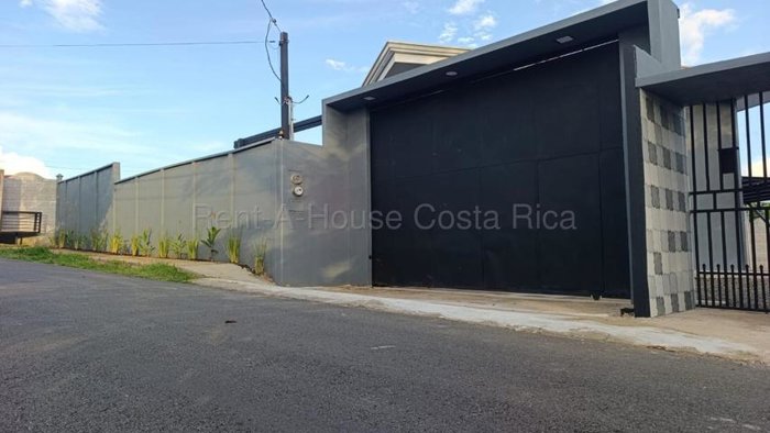 Alquiler de Apartamento en La Ceiba de Alajuela. RAH 27-674 in San Isidro, Alajuela — ₡ 480 000