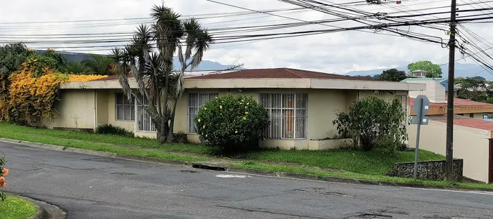 Venta lote en La Guaria de Moravia Uso comercial y residencial en San Vicente, Moravia, San José — $200,000