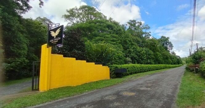 EN VENTA $2.700.000 Hotel Gran Gavilán del Sarapiquí 11,7Ha  en Puerto Viejo, Sarapiquí, Heredia — $2,700,000