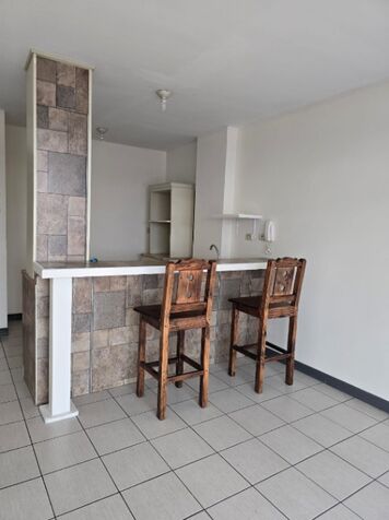 Alquilo apartamento  in San Juan, Tibás, San José — ₡ 350