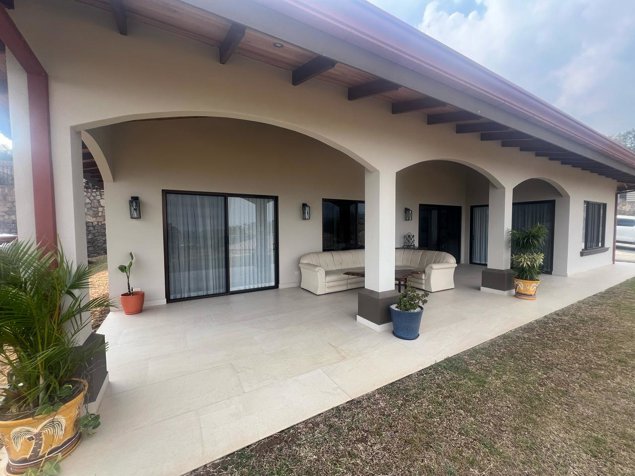 Casa en Alquiler en Naranjo, Casa Pochote II, Residencial Oro Monte in Cirrí Sur, Naranjo, Alajuela — $2,000 - Photo 3 of 22