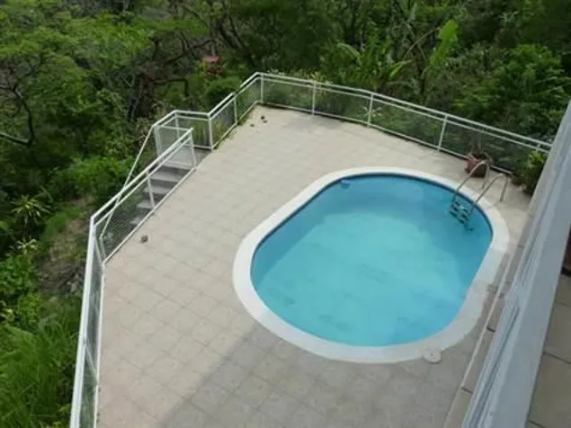 Casa y apartamento contiguo en canyon de Atenas en Atenas, Alajuela — $310,000