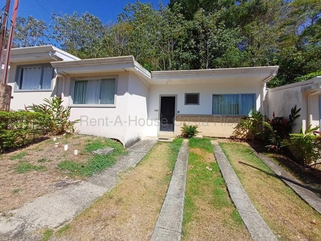 Alquiler de Casa de Playa AMUEBLADA en Garabito-Jacó. RAH 26-1666 en Jacó, Garabito, Puntarenas — $1,400