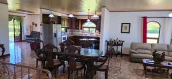 Mansión Clásica en Santuario Ecológico de 2.7 Ha – Moravia in San Jerónimo, Moravia, San José — $1,575,000 - Photo 5 of 15
