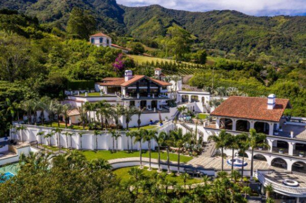 MANSION EN VENTA, SAN ANTONIO ESCAZÚ, $1.495.000 Cod#26-711 in San Antonio, Escazú, San José — $1,495,000
