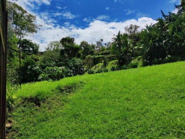 Venta de Lote en San Rafael-Montes de Oca. RAH 26-1579 in San Rafael, Montes De Oca, San José — $145,000