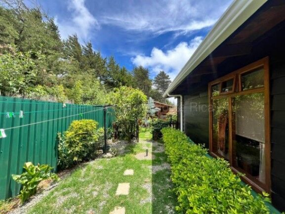 Venta de Cabaña en Dota- El Jardín, San José. RAH 26-1917 en Jardín, Dota, San José — ₡ 75 000 000