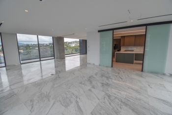Exclusivo Apartamento de 4 Habitaciones en Avenida Escazú in San Rafael, Escazú, San José — $2,700,000 - Photo 4 of 50