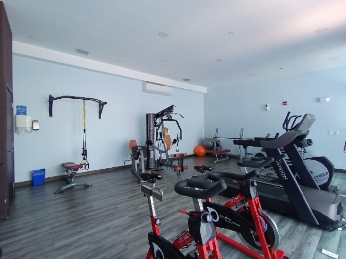 Venta de hermoso apartamento en los Yoses San Pedro 25-1630 en San Pedro, Montes De Oca, San José — $135,000