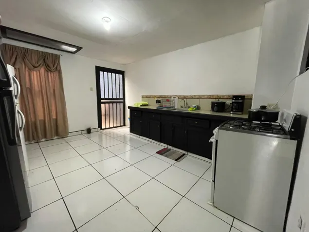 Venta de Casa de Alquiler en Curridabat en Tirrases, Curridabat, San José — ₡ 110 000 000 - Foto 3 de 32