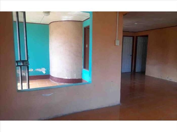 VENTA DE CASA PARA REMODELAR, LIMON, SIQUIRRES, BARRIO SAN MARTIN in Siquirres, Limón — ₡ 37 600 000