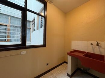Alquiler de Apartamento en Escazú. RAH 26-1172 in Escazú, San José — 450 000 ₡ - Photo 5 of 9