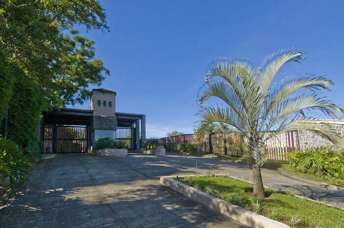 VENTA DE LOTE, SAN JOSE, CIUDAD COLÓN, MORA, CONDOMINIO LOS BAMBUES in Colón, Mora, San José — $195,000