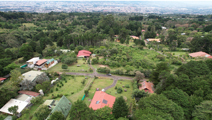 Casa Monte de la Cruz - Heredia en San Rafael, Heredia — $400,000 - Foto 3 de 29