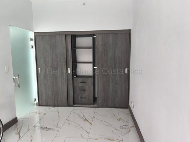 Se vende apartamneto en Ulloa in Ulloa, Heredia — $115,000