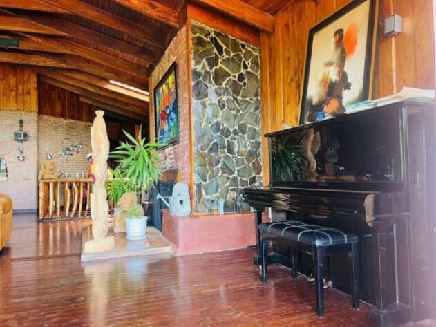 Venta de Hotel en Barva San José de La Montaña. RAH 25-1917  in San José de La Montaña, Barva, Heredia — $950,000