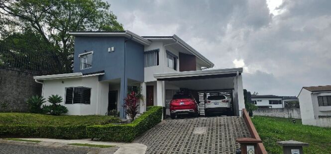 Venta de casa en condominio en Río Segundo, Alajuela. RAH 25-1815 in Río Segundo, Alajuela — $290,000