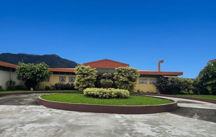 SE ALQUILA CASA USO MIXTO SOBRE CALLE VIEJA, TRES RIOS (JK) en San Diego, La Unión, Cartago — $6,500 - Foto 1 de 35