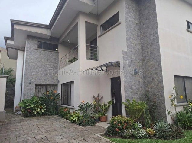 Venta de Casa AMUEBLADA en Vasquéz Coronado-San Isidro. RAH 27-1022 en San Isidro, Vázquez de Coronado, San José — $347,000 - Foto 1 de 20