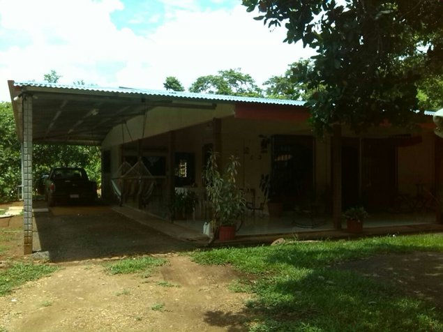 Casa quinta en Orotina 3080m2 con piscina en Orotina, Alajuela — ₡ 120 000 000 - Foto 2 de 17