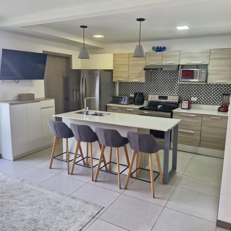 Casa en San Antonio de Escazu. in San Antonio, Escazú, San José — $215,000