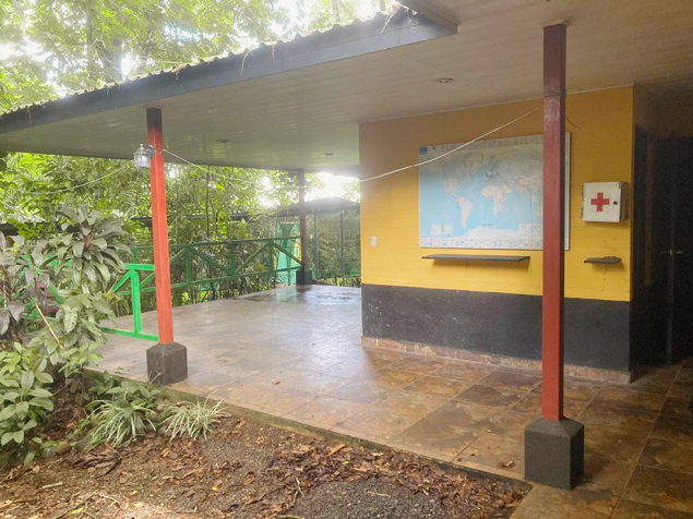 Hostal para la venta en Puerto Viejo de Sarapiquí in Sarapiquí, Alajuela — $148,000 - Photo 2 of 42