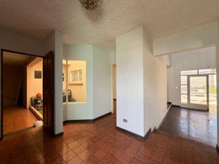 VENTA DE CASA INDEPENDIENTE CON PISCINA EN ROHRMOSER in Pavas, San José — $335,000 - Photo 5 of 30