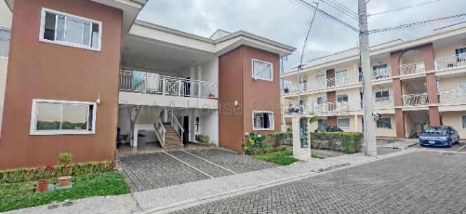 ¡Invertí o viví con comodidad cerca de Escazú! Apartamento en venta #26-1962 GS en San Felipe, Alajuelita, San José — $159,000