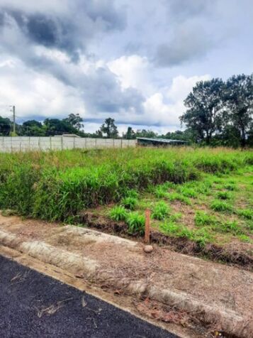 Lote de 160m2 con Vista al Volcán a solo 5 minutos de Fortuna centro . en La Fortuna, San Carlos, Alajuela — ₡ 18 000 000