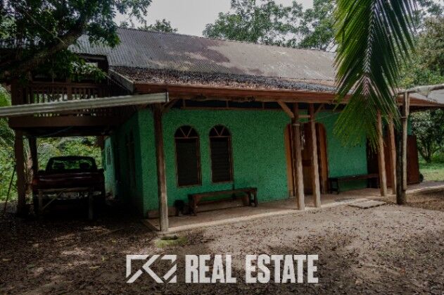 Hermoso terreno con casa en Repunta, Pérez Zeledón in Daniel Flores, Pérez Zeledón, San José — ₡ 200 000 000