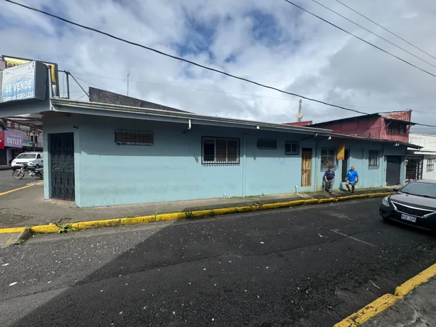 Land for sale with commercial business - Corner unit in downtown Ciudad Quesada in Quesada, San Carlos, Alajuela — ₡ 250 000 000 - Photo 3 of 5