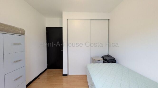 Apartamento en venta torres de granadilla en Granadilla, Curridabat, San José — ₡ 75 000 000 - Foto 2 de 13