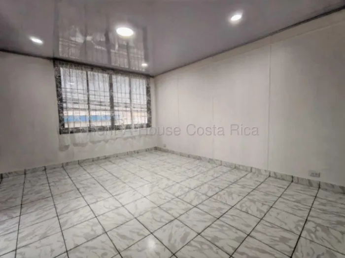 Apartamento de 2 habitaciones con cochera y ubicación estratégica #26-1719 GS en Merced, San José — $810