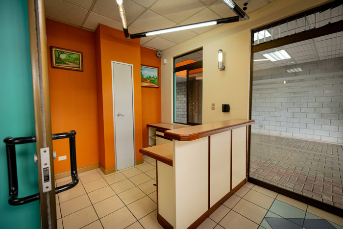 Edificio en Venta en El Prado de Curridabat en Curridabat, San José — $1,200,000 - Foto 2 de 30