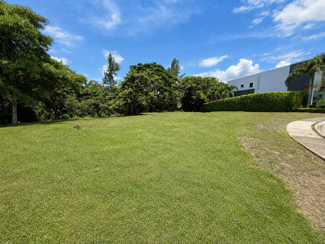 Venta de lote en condominio Hacienda Espavel, La Guácima (MJ) en Guácima, Alajuela — $200,000 - Foto 2 de 10