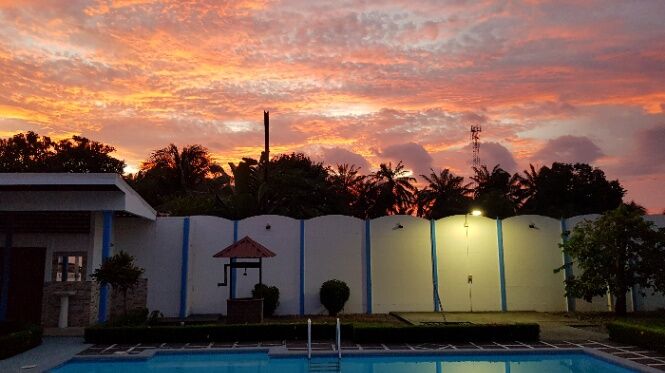 GANGA - HERMOSA CASA EN LA PALMA (cerca de playas Bandera, Bejuco y Esterillos) en Jacó, Garabito, Puntarenas — $360,000