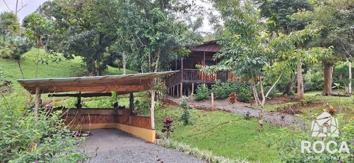 Linda propiedad en venta en quebradas de Pérez Zeledón en San Isidro De El General, Pérez Zeledón, San José — $280,000 - Foto 2 de 9