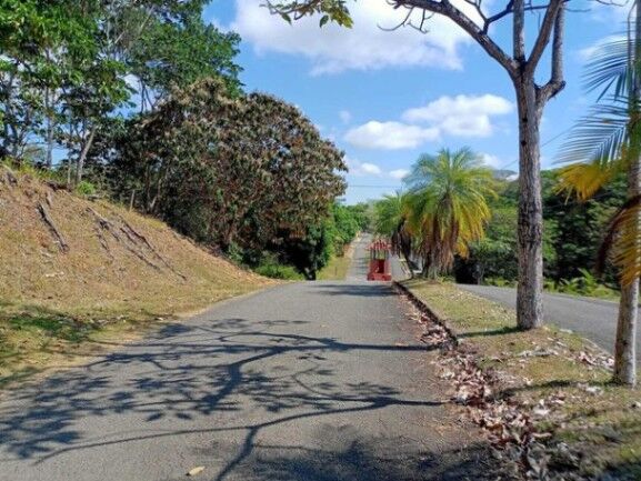 Venta de 2 Lotes en Parrita, Puntarenas.  in Parrita, Puntarenas — $296,128
