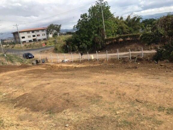 MLS-26-1366 LS VENTA LOTE SAN ISIDRO HEREDIA en San Isidro, Heredia — $840,000