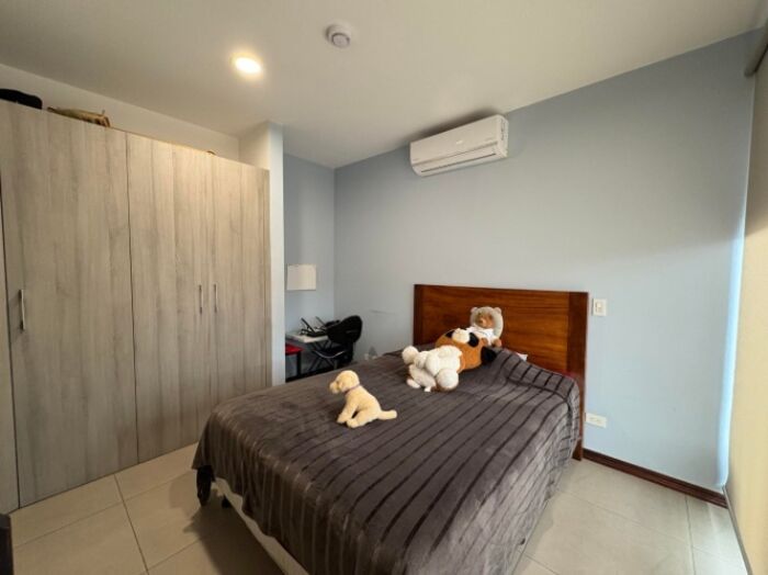 Alquiler de Apartamento en Pozos de Santa Ana. RAH 26-290 en Pozos, Santa Ana, San José — $1,150
