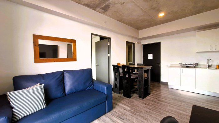 VENTA PARA INVERSION Apartamento alqulado en Secrt Sabana in Mata Redonda, San José — $195,000 - Photo 2 of 41