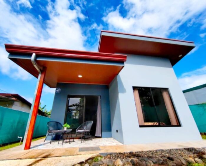 Se vende casa nueva y amueblada en Los Angeles de La Fortuna a solo 12 min de La Fortuna in La Fortuna, San Carlos, Alajuela — ₡ 40 000 000