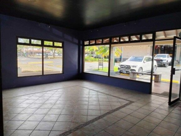 Alquiler de local comercial en la ribera de belen 26-1214 in La Ribera, Belén, Heredia — ₡ 1 000 000