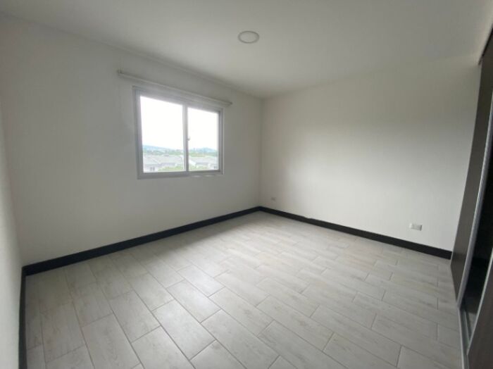 Casa Moderna con Patio y Amenidades Premium #25-1578 GS in San Rafael, Escazú, San José — $320,000