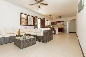 Venta de casa en Herradura, Puntarenas en Jacó, Garabito, Puntarenas — $450,000 - Foto 4 de 18