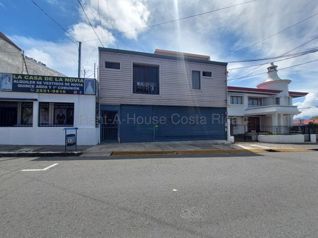 Commercial Premises for Rent in Oriental de Cartago. RAH 27-914 NEGOTIABLE PRICE