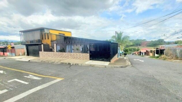 Venta de Casa en Poás de Alajuela. RAH 26-1082 en Carrillos, Poás, Alajuela — ₡ 42 700 000