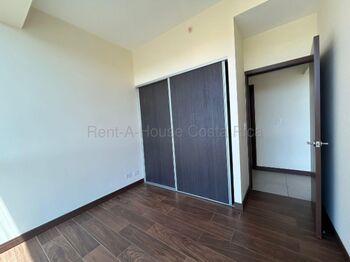 Apartamento moderno a estrenar en torre exclusiva cerca de Barrio Escalante #26-735 GS en San Pedro, Montes De Oca, San José — $225,000 - Foto 5 de 9