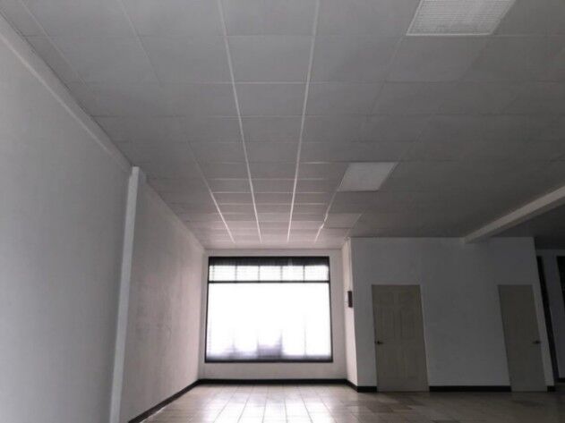 MLS-23-2057 LS ALQUILER LOCAL COMERCIAL SAN JOSE CENTRO  in Catedral, San José — $3,000